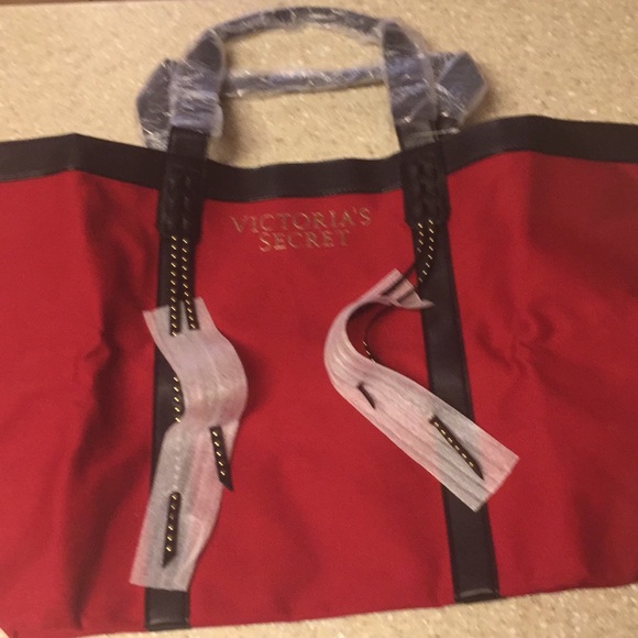 Victoria's Secret Handbags - NWT Victoria’s Secret Tote